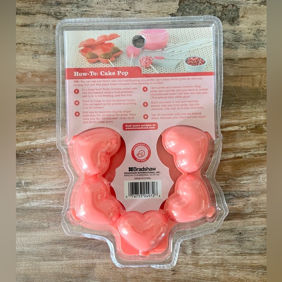 Bundle of silicone and plastic molds - Picture 9 of 9